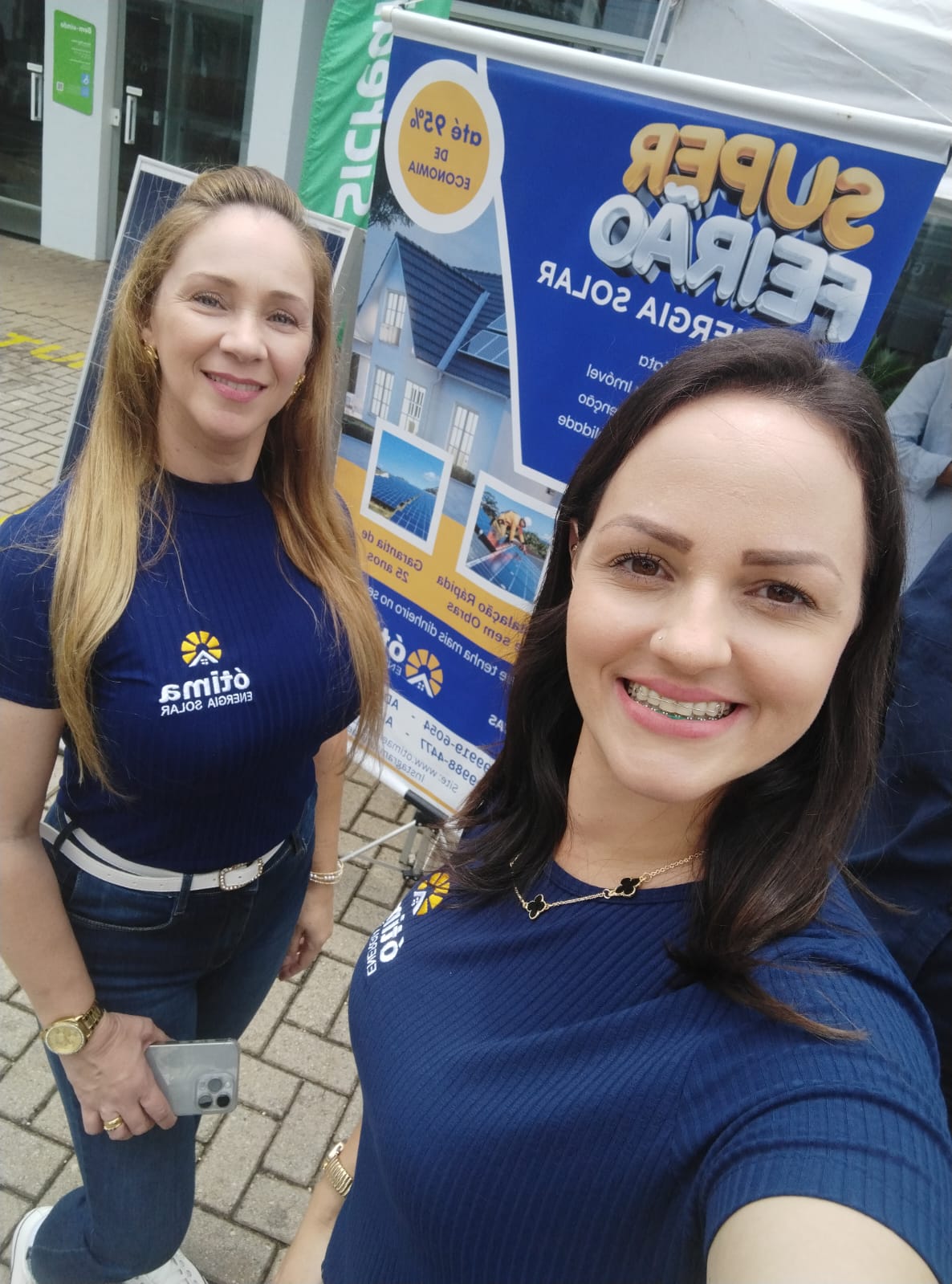 Time técnico da Ótima Energia Solar responsável por instalações em Curitiba e região